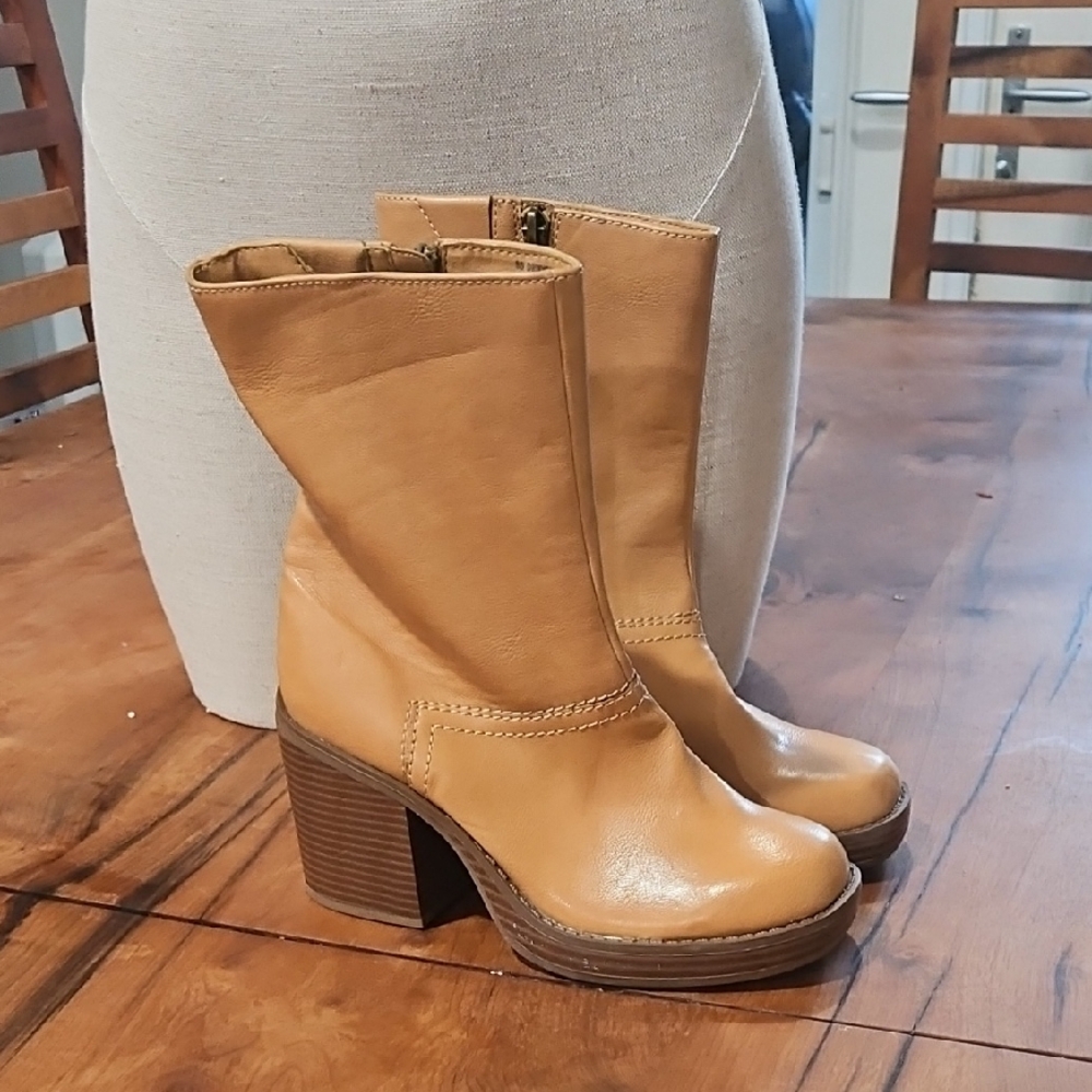 Sun & Stone Tan Leather Ankle Boots. Sz 5m. Nwt - Picture 1 of 6